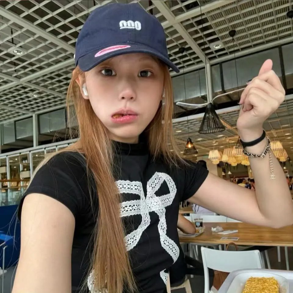 穿成极品小姑我成了胡辣汤女神